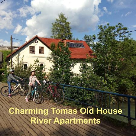Tomas Old House - River Apartments Visoko  المظهر الخارجي الصورة