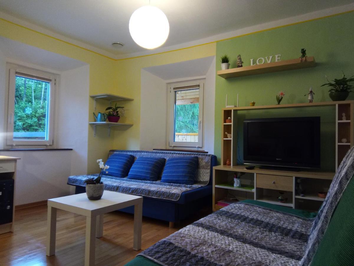 Tomas Old House - River Apartments Visoko  المظهر الخارجي الصورة